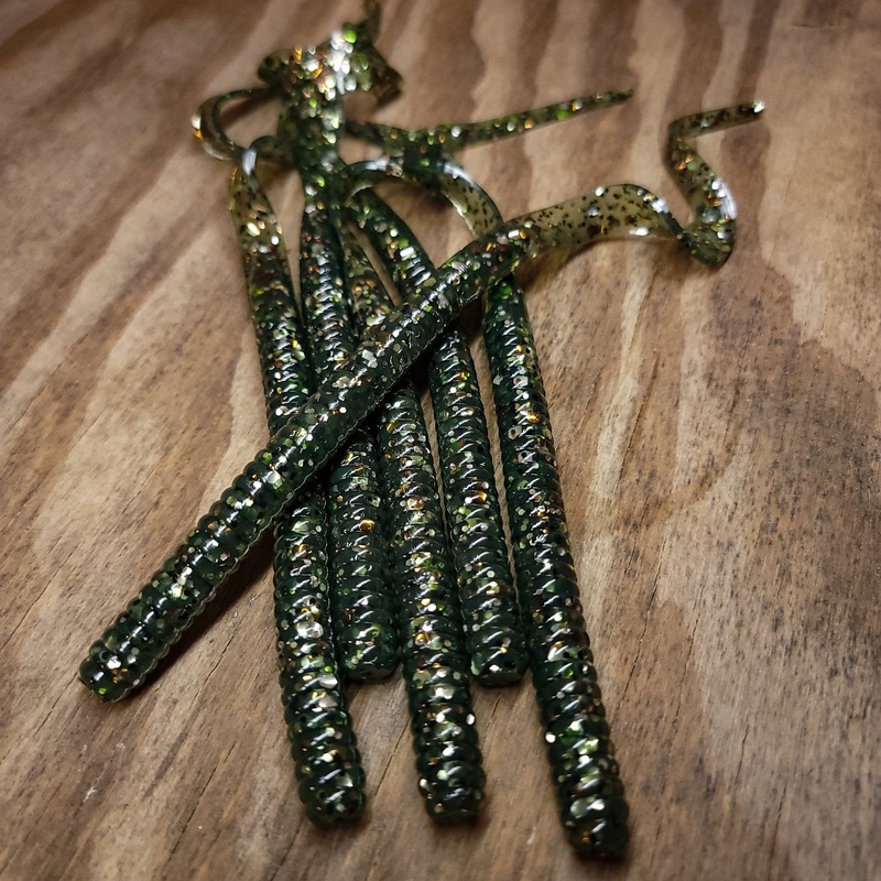 Camo 10 Ribbon Tail Worm (6 pk)