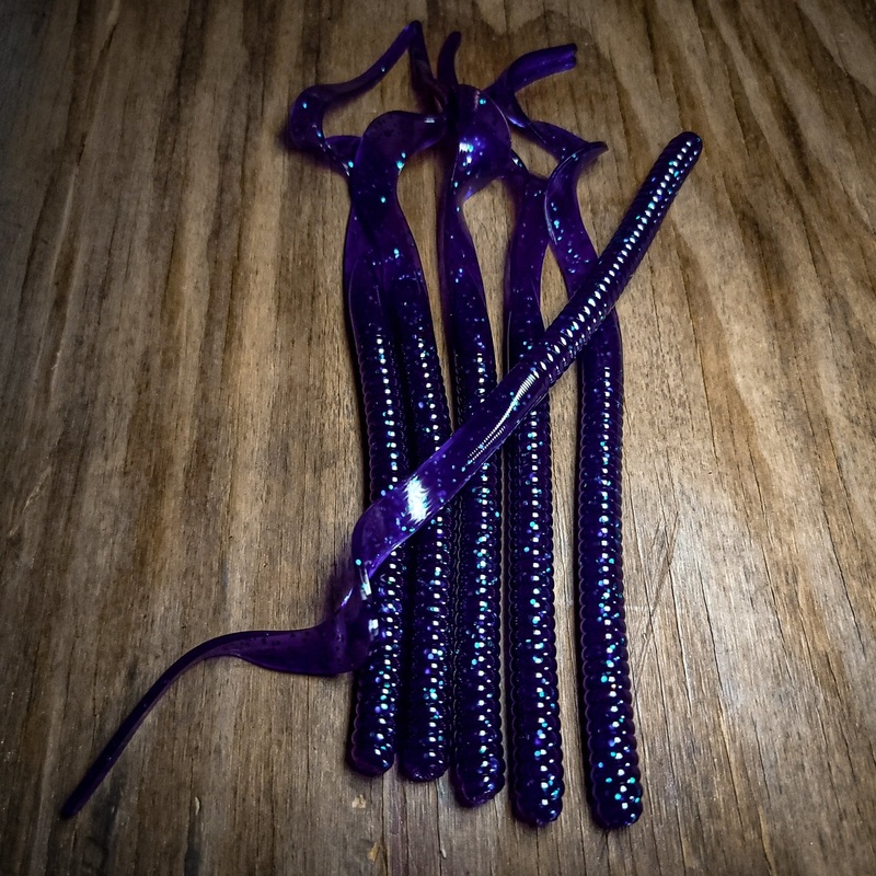 10 Junebug Ribbon Tail Worm (6 pk)
