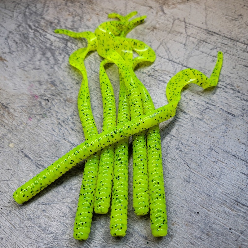 Chartreuse Pepper 10 Ribbon Tail Worm (6 pk)