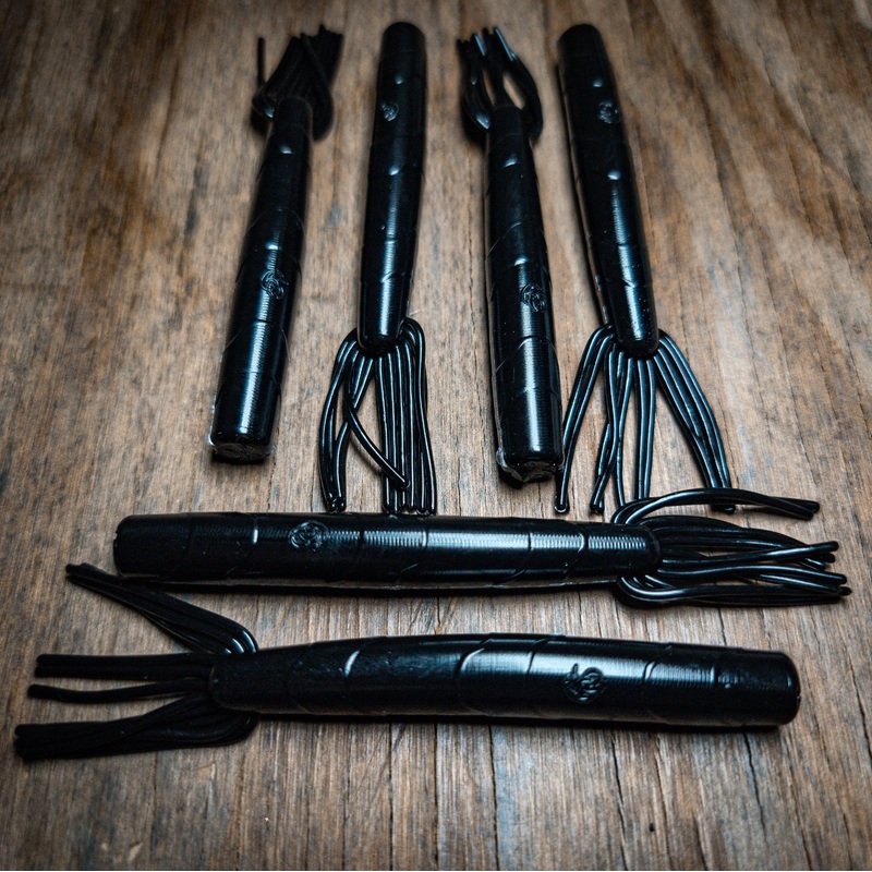 Blackout 4 Broomstick (6pk)