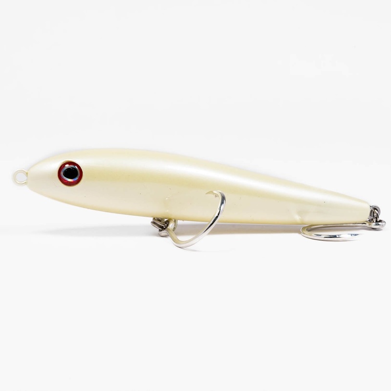 Dark Matter Feeder Minnow|4 1/2″ – 3/4 oz|Bone|Holo Gold/Black Back|Holo Silver/Ghost Back|Mullet